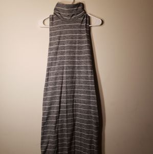Sleeveless turtleneck dress